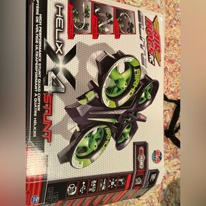Air Hogs RC Elite 2.4 GHZ New In Box. Stunt Quad Copter. EXO Frame